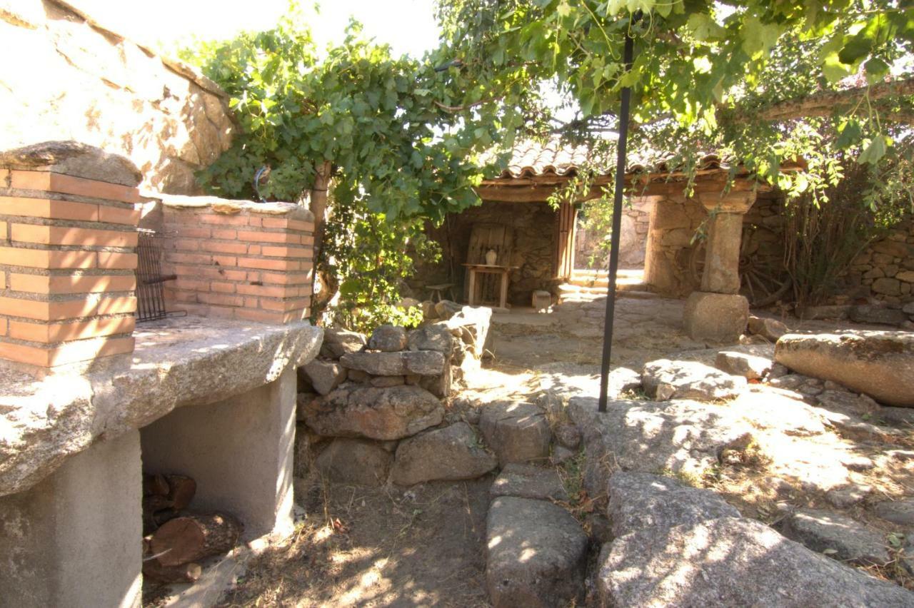 Casas Rurales Lalo Y Chelo La Aldehuela Екстериор снимка