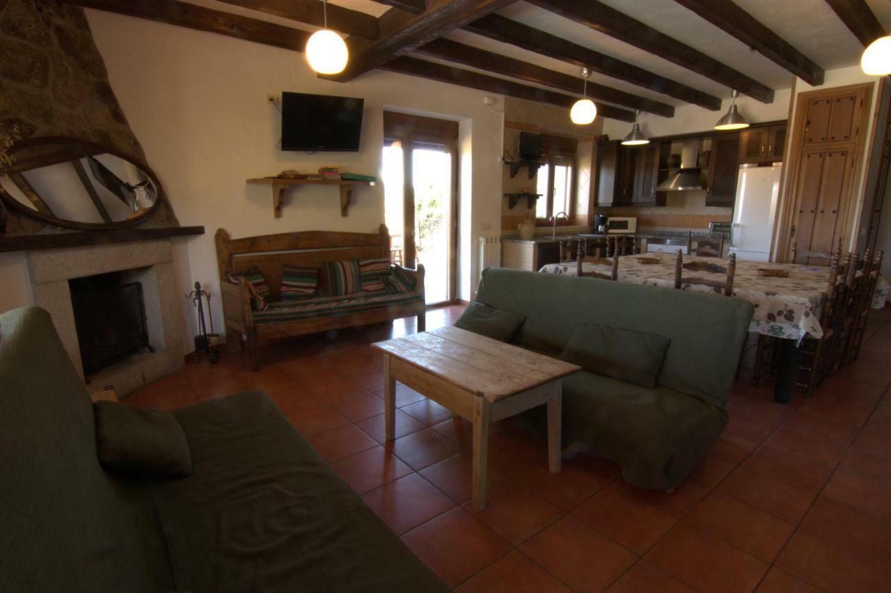 Casas Rurales Lalo Y Chelo La Aldehuela Екстериор снимка
